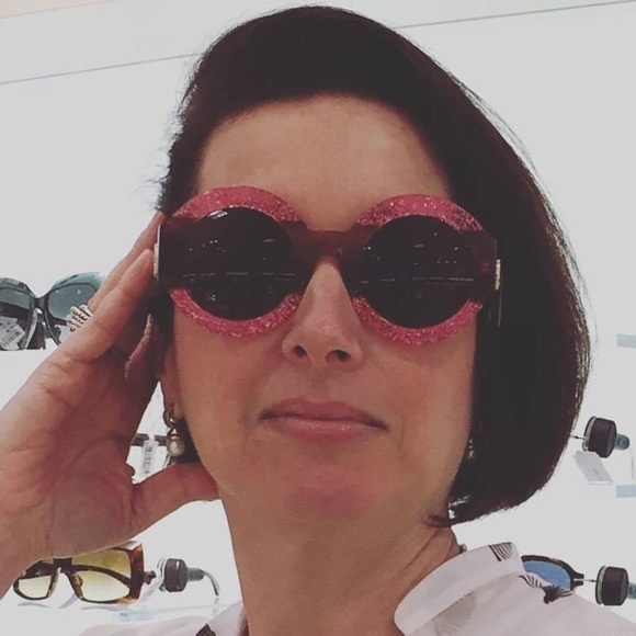 Meet the Posher - Picture 7 of 13